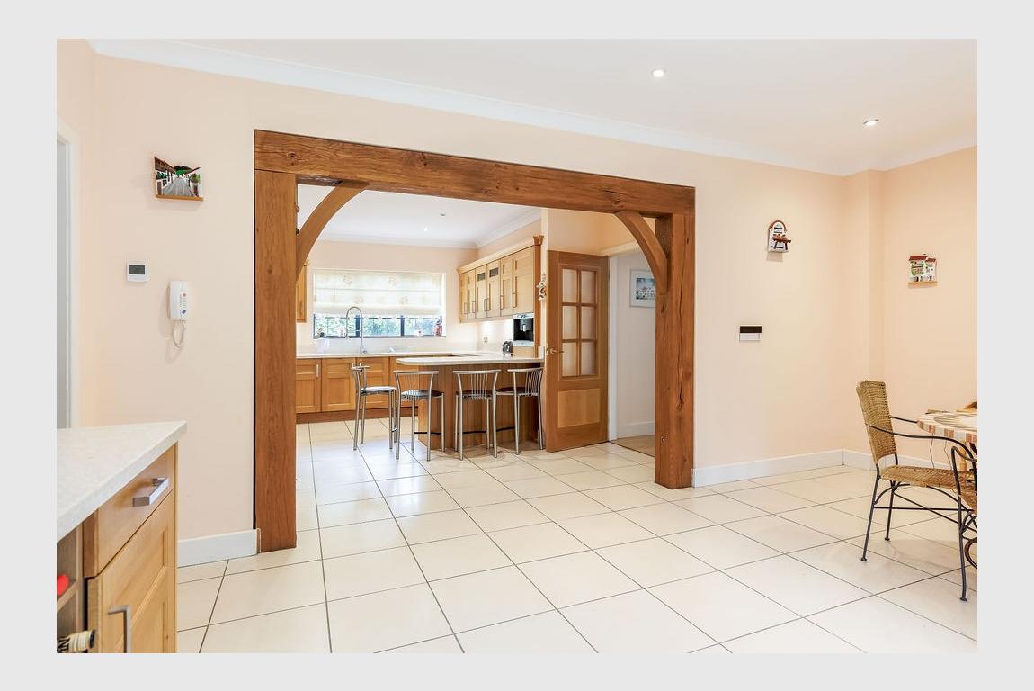 House For Sale Upper Golf Links Road Broadstone BH18 8BX Ref