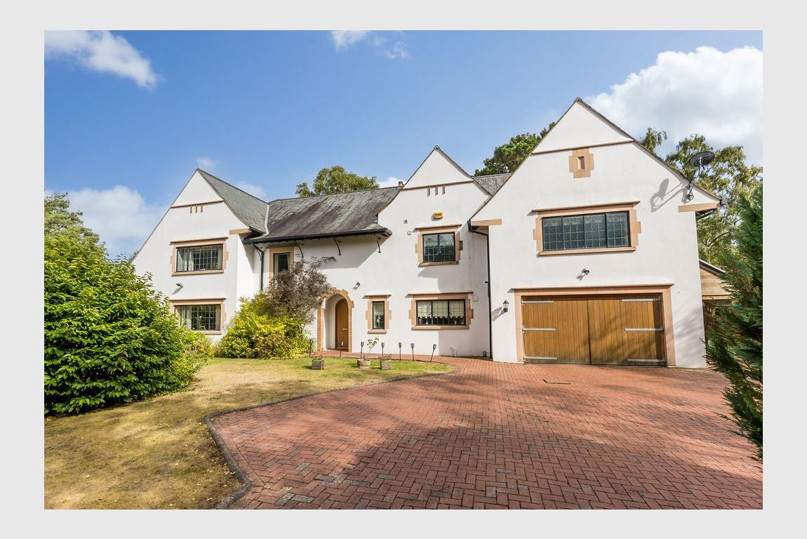 House For Sale Upper Golf Links Road Broadstone BH18 8BX Ref