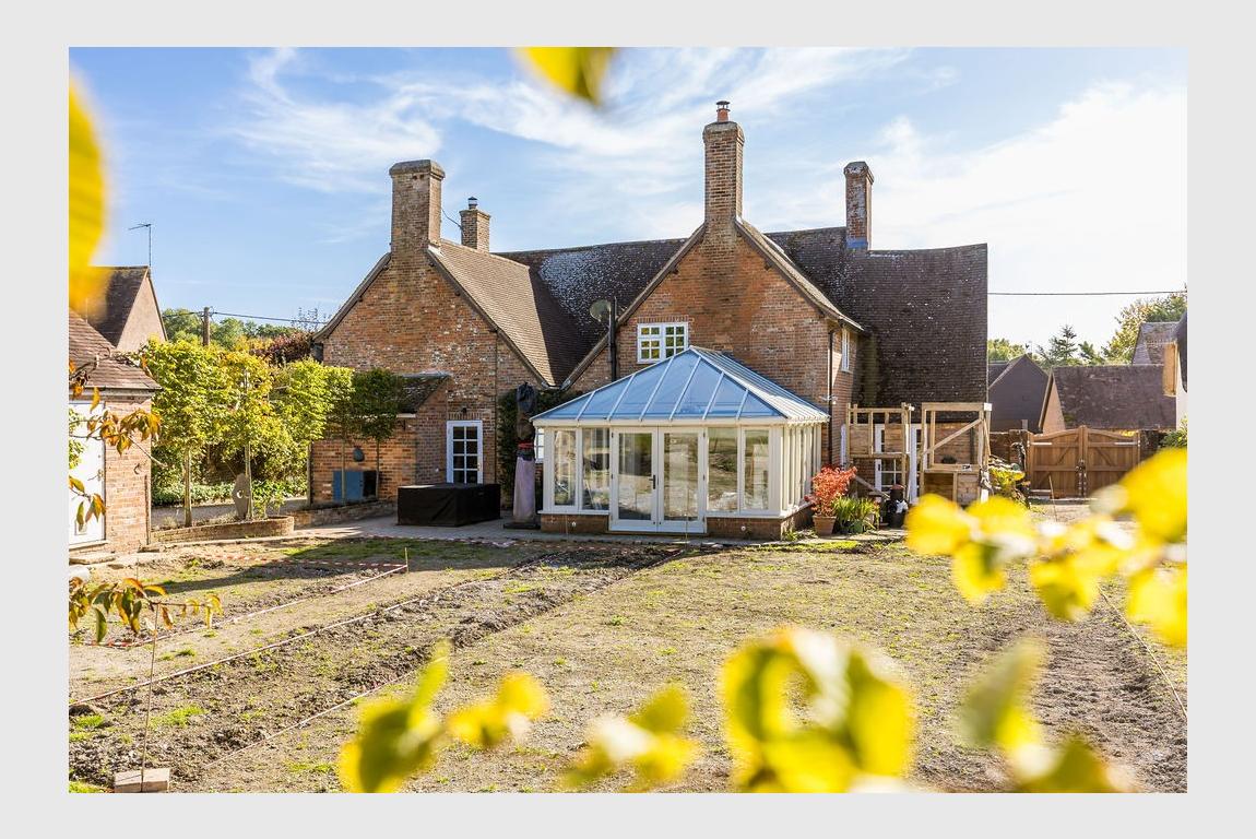 House For Sale Hinton Martell Wimborne BH21 7HE Ref CB009786