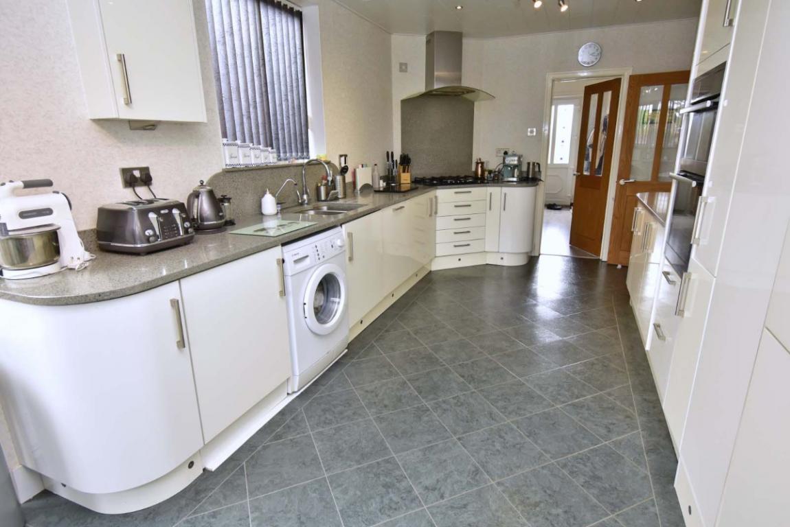 House For Sale Blind Lane Wimborne BH21 1NJ Ref CB009358