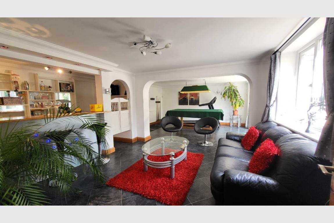 House For Sale Park Homer Drive Wimborne BH21 2SR Ref CB17647140