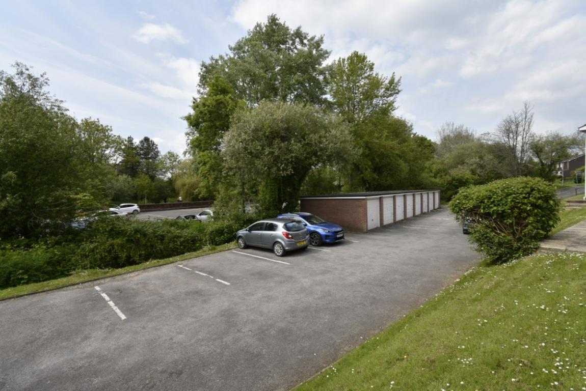 House For Sale Allenview Road Wimborne BH21 1UP Ref 18065935