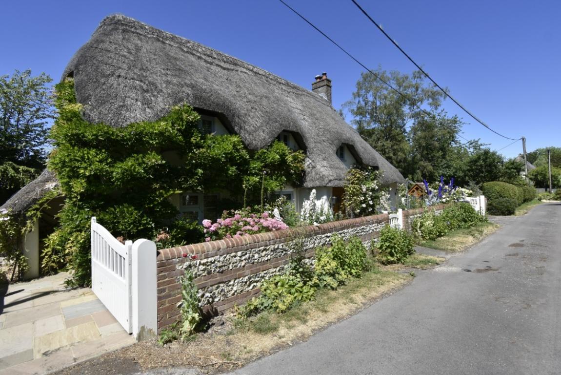 House For Sale Tarrant Monkton Blandford Forum DT11 8RU Ref