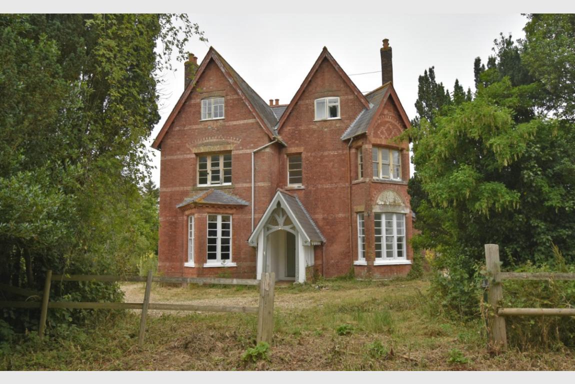 House For Sale High Lea Wimborne BH21 5AA Ref 18253605