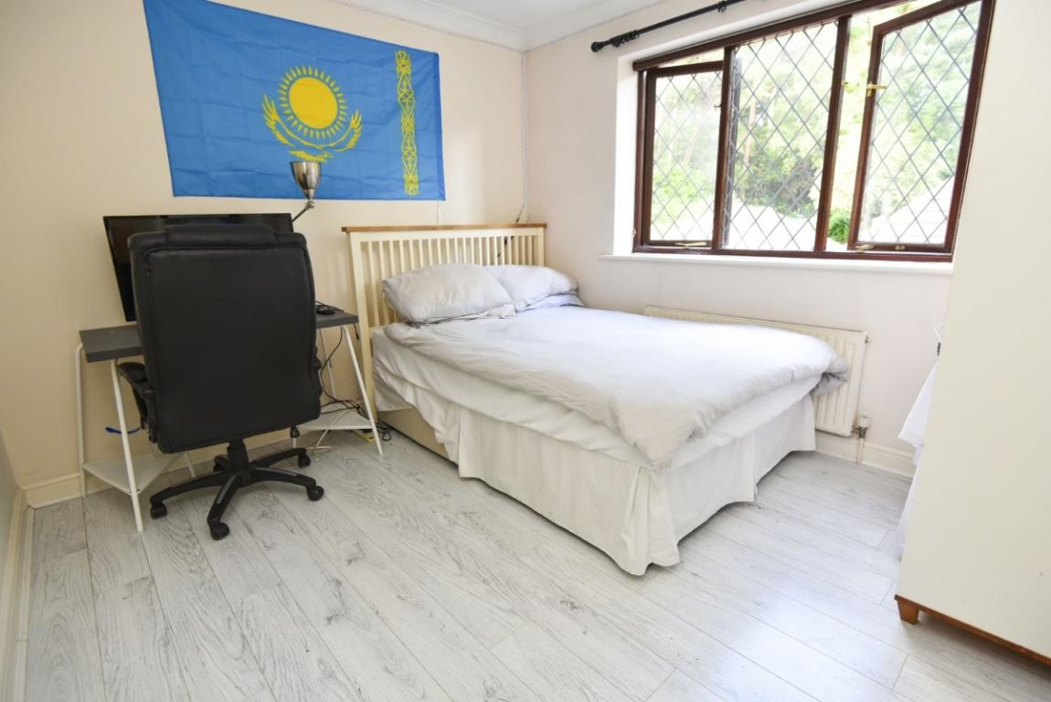 House For Sale Springdale Road Broadstone BH18 9BY Ref 18360735