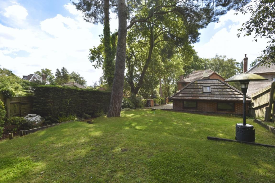 House For Sale Springdale Road Broadstone BH18 9BY Ref 18360735