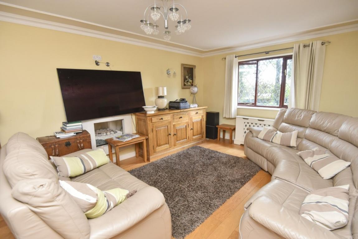 House For Sale Springdale Road Broadstone BH18 9BY Ref 18360735