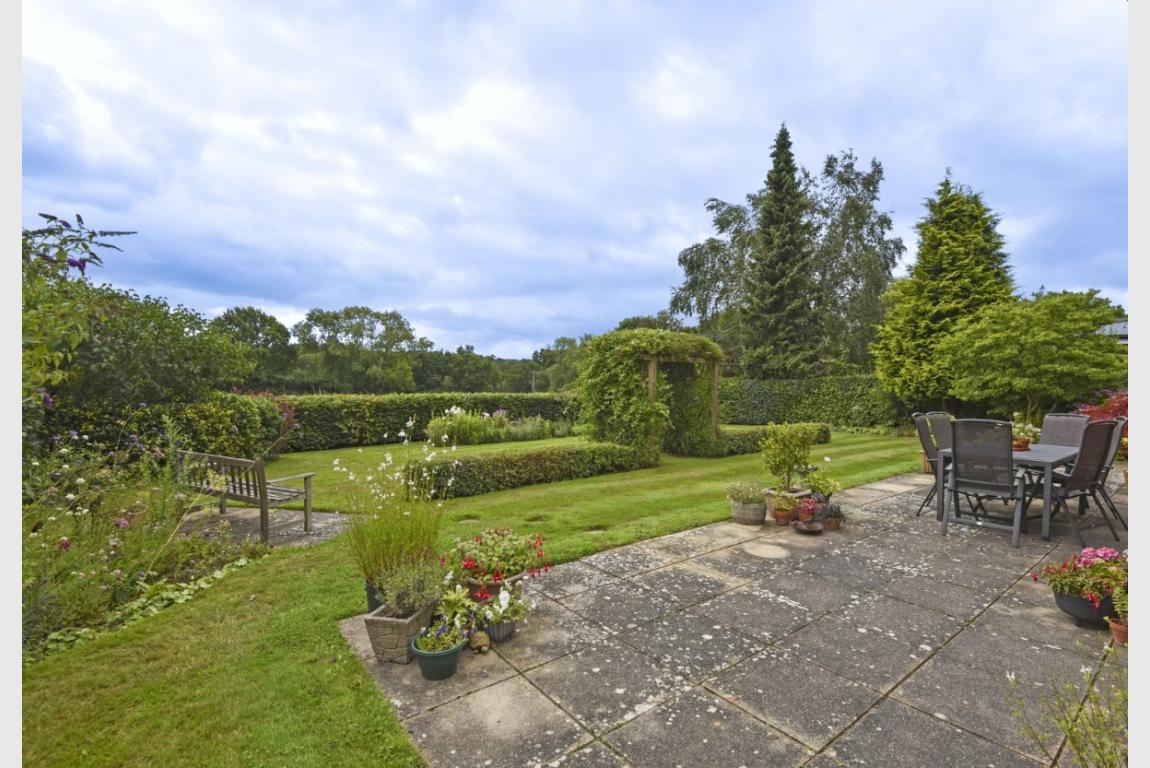 House For Sale Furzehill Wimborne BH21 4HD Ref 17647733