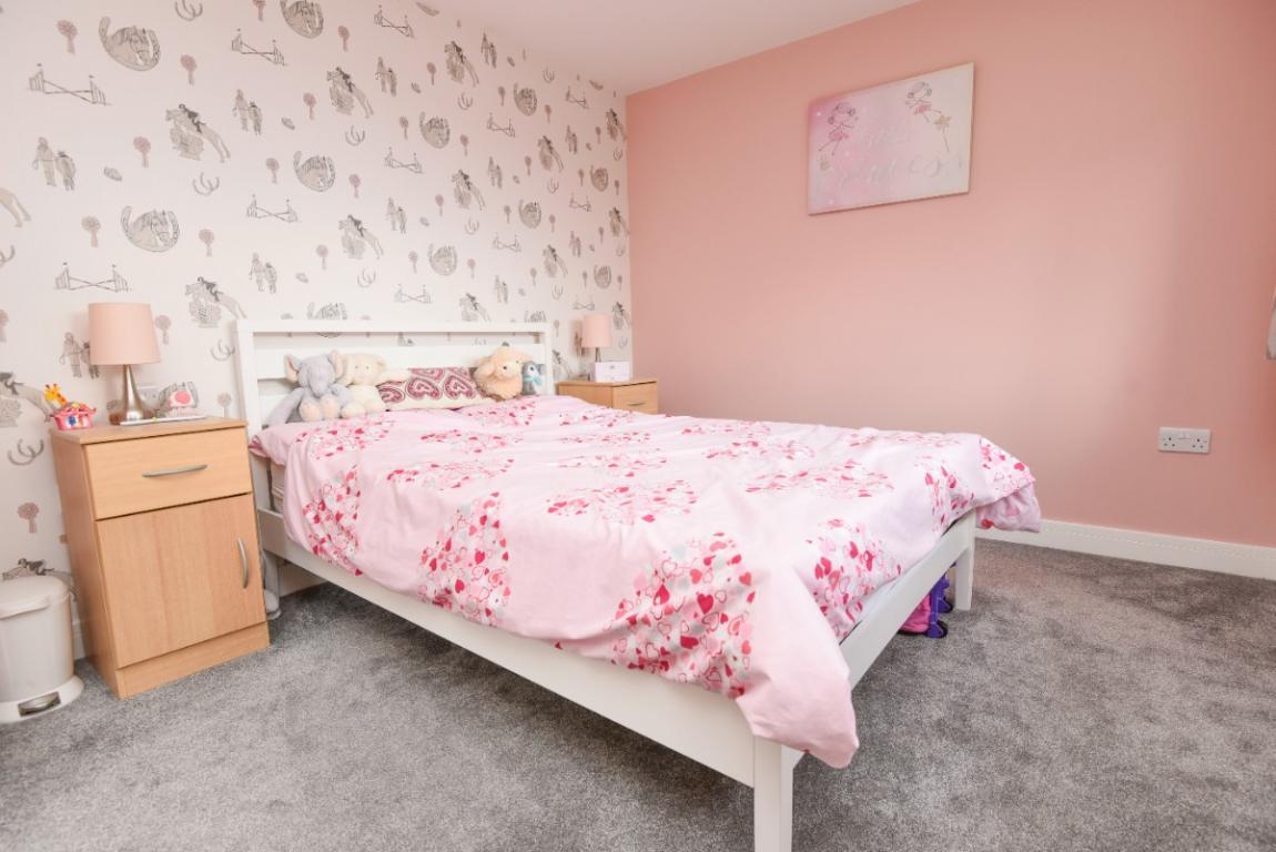 House For Sale High Park Road Broadstone BH18 9DE Ref 17690698