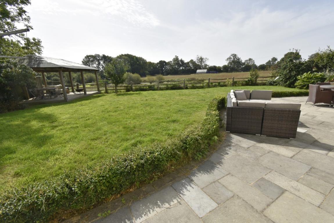 House For Sale Tower Close Wimborne BH21 7ET Ref 17648960