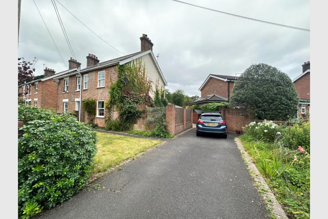 House For Sale Leigh Lane Wimborne BH21 2PW Ref 17768288