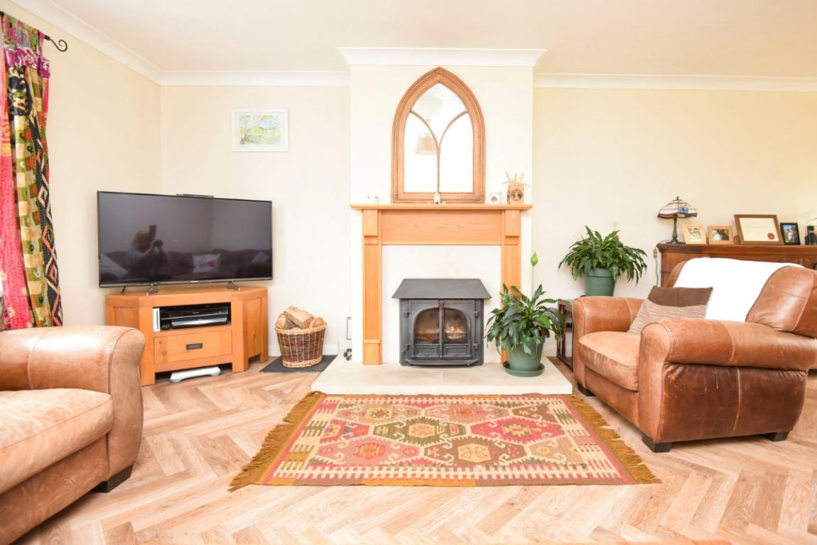 House For Sale Cutlers Place Wimborne BH21 2HZ Ref WBO230296