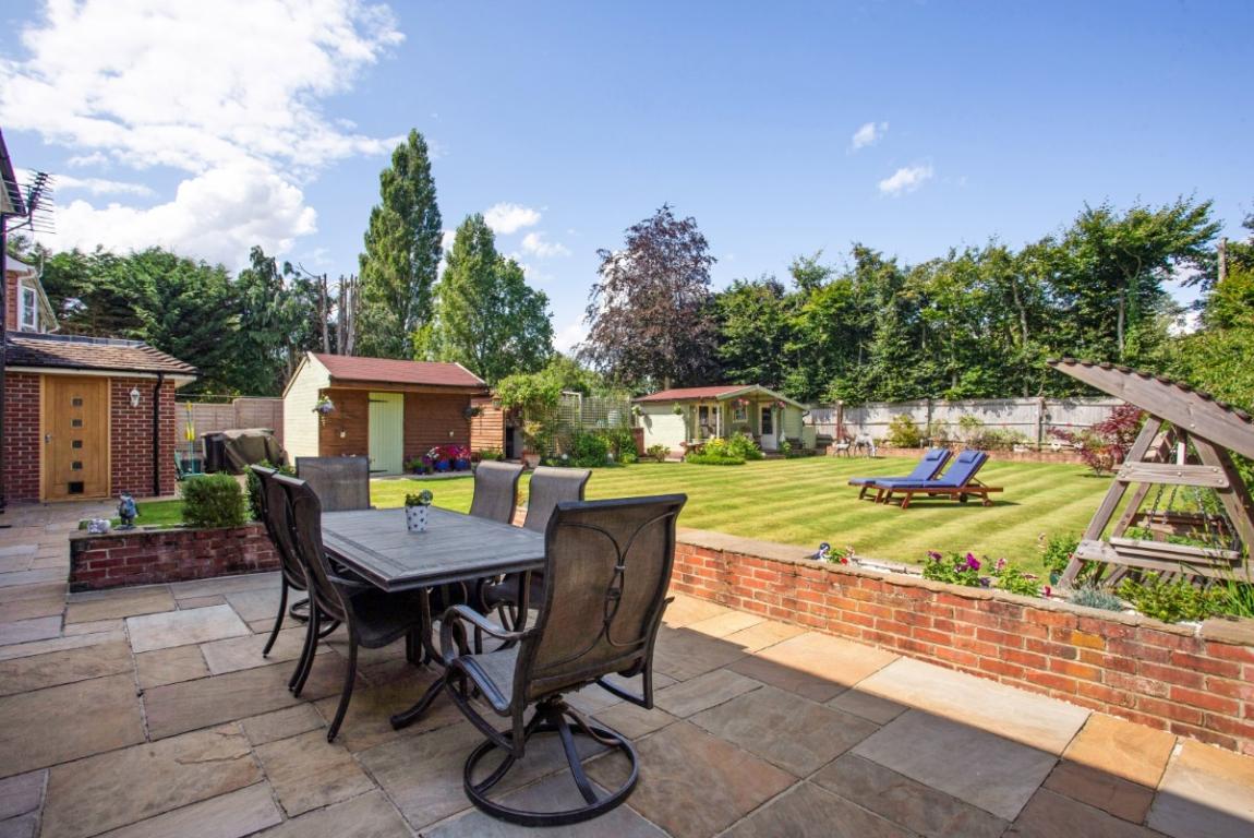 House For Sale Smugglers Lane Wimborne BH21 4HB Ref WBO210183