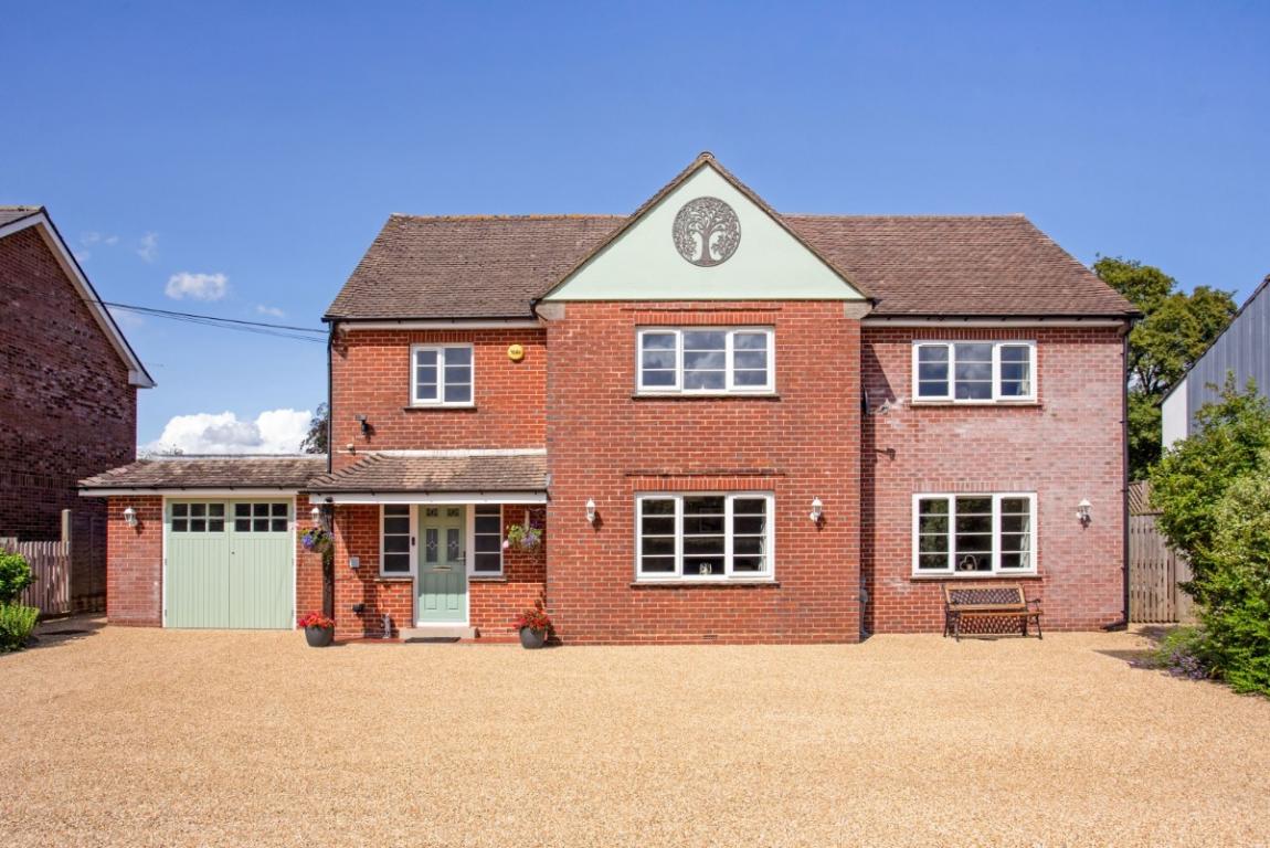 House For Sale Smugglers Lane Wimborne BH21 4HB Ref WBO210183