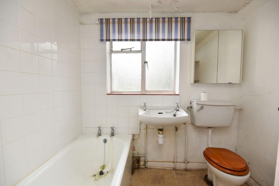 House For Sale Hinton Parva Wimborne BH21 4JG Ref WBO240058