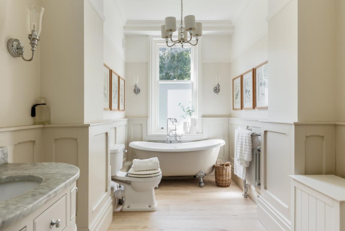 House For Sale Christchurch Road Ferndown BH22 8SS Ref WBO230176