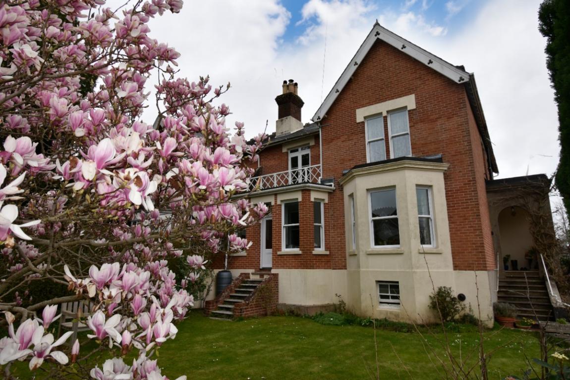 House For Sale St Johns Hill Wimborne BH21 1DD Ref WBO120219