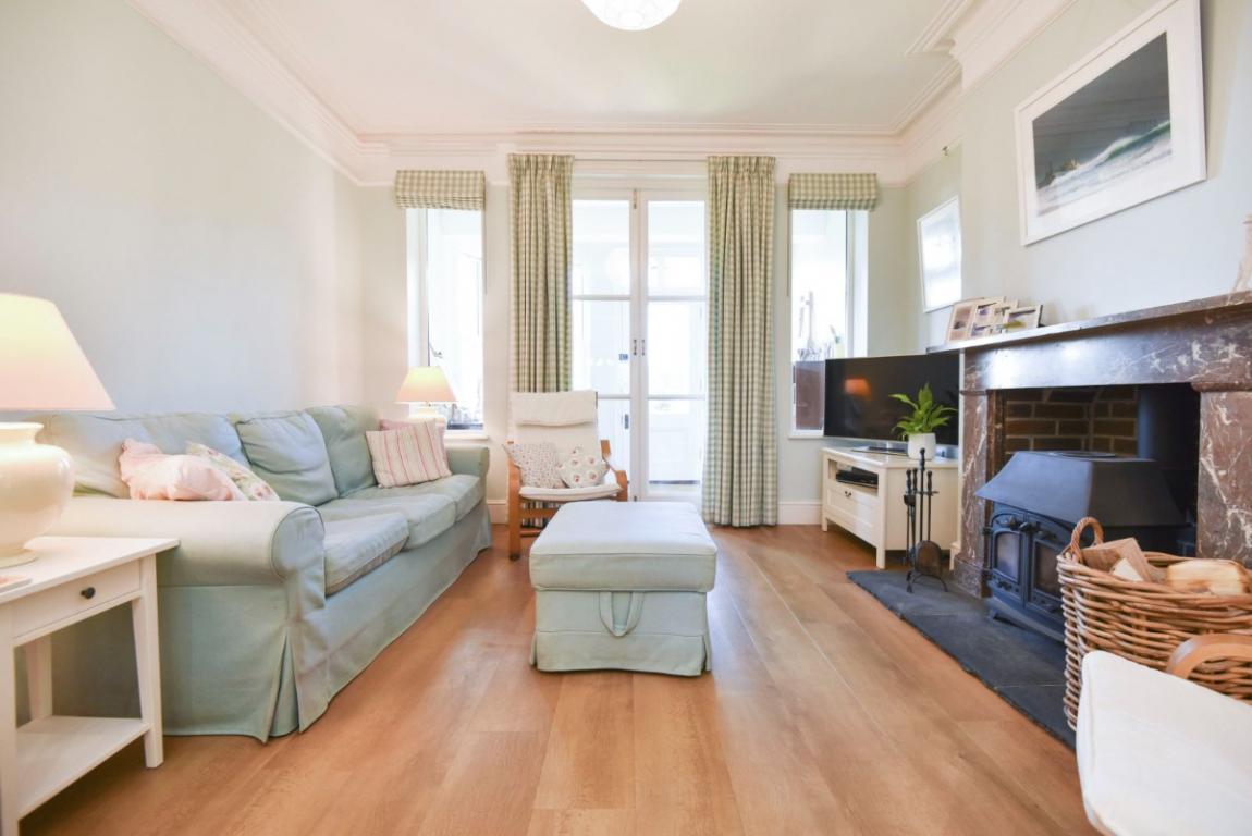 House For Sale St Johns Hill Wimborne BH21 1DD Ref WBO120219