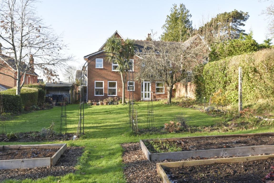 House For Sale St Johns Hill Wimborne BH21 1DD Ref WBO120219