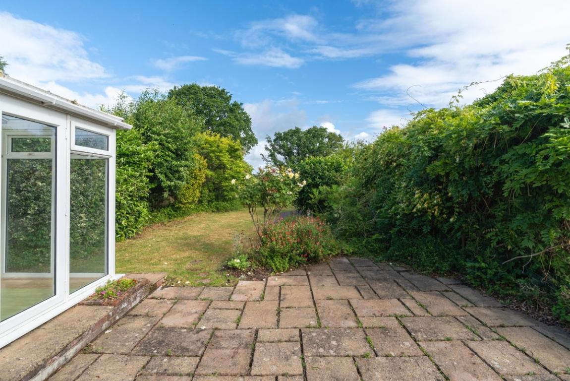 Image: 22 Lonnen Road Wimborne Dorset Colehill