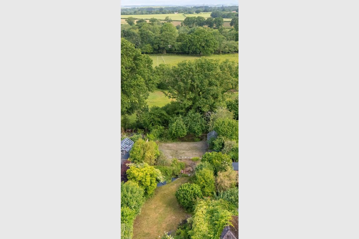 Image: 30 Lonnen Road Wimborne Dorset Colehill