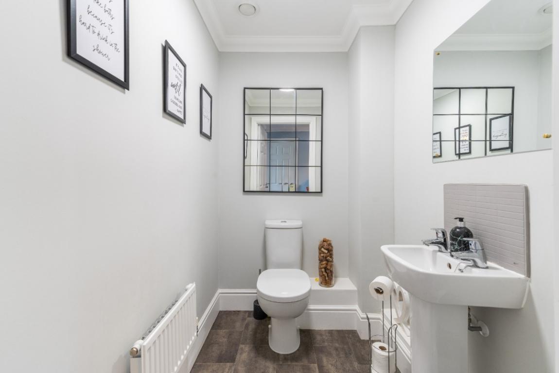 Image: 8 Ryan Way Wimborne Dorset Wimborne