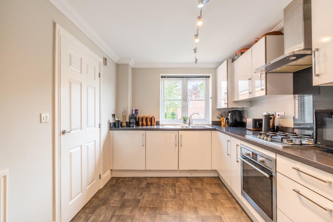 Image: 6 Ryan Way Wimborne Dorset Wimborne