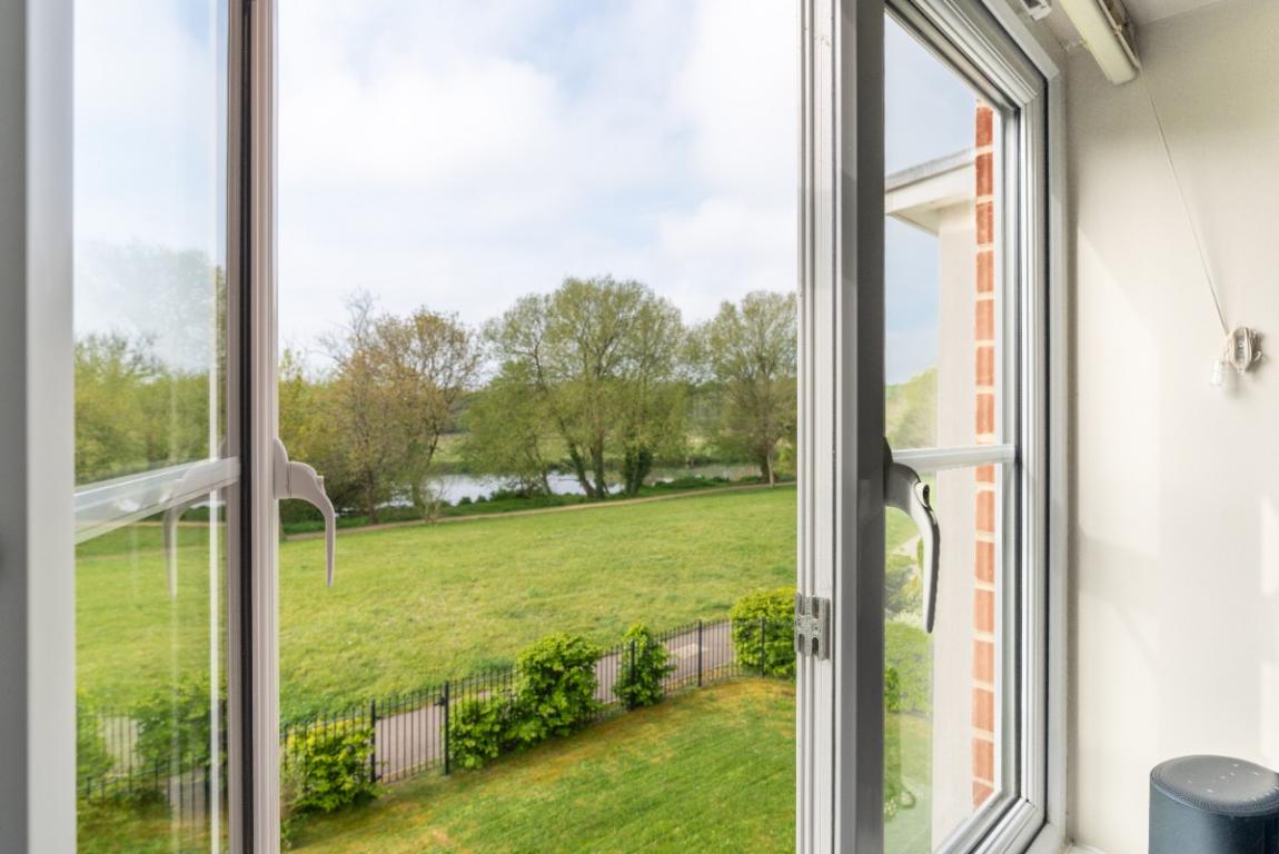 Image: 4 Ryan Way Wimborne Dorset Wimborne