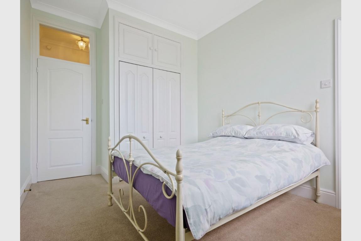 Image: 8 Redcotts Lane Wimborne Dorset Wimborne Town Centre