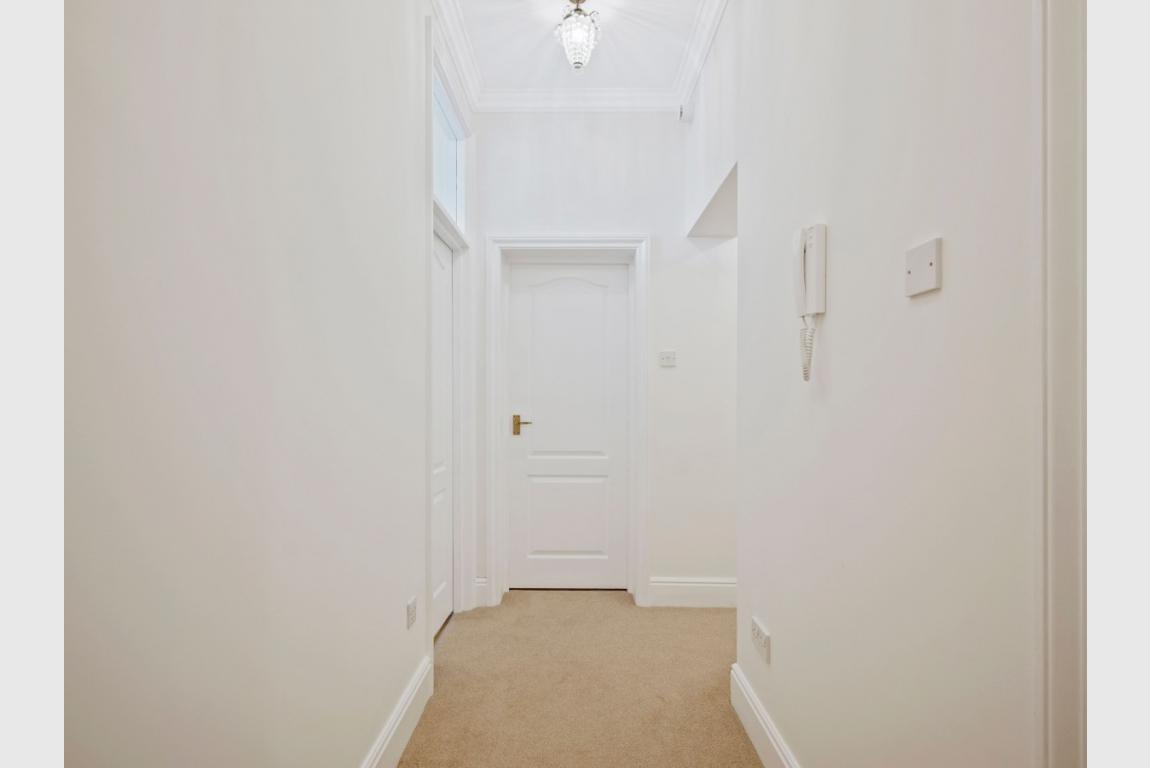 Image: 6 Redcotts Lane Wimborne Dorset Wimborne Town Centre