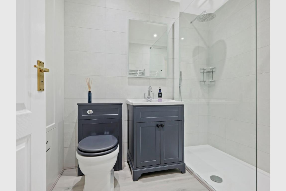 Image: 11 Redcotts Lane Wimborne Dorset Wimborne Town Centre