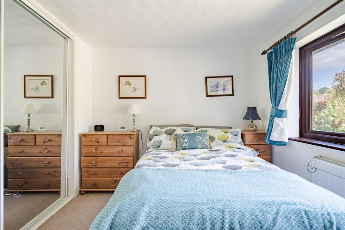 Image: 8 Bridle Way Wimborne Dorset Colehill