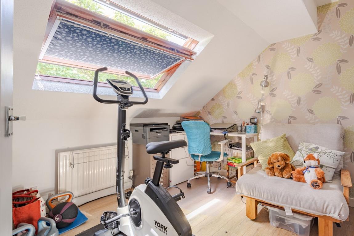 Image: 10 Bridle Way Wimborne Dorset Colehill