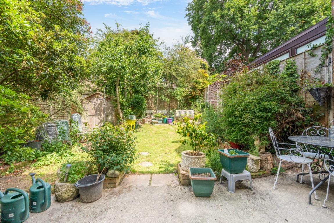 Image: 2 Bridle Way Wimborne Dorset Colehill