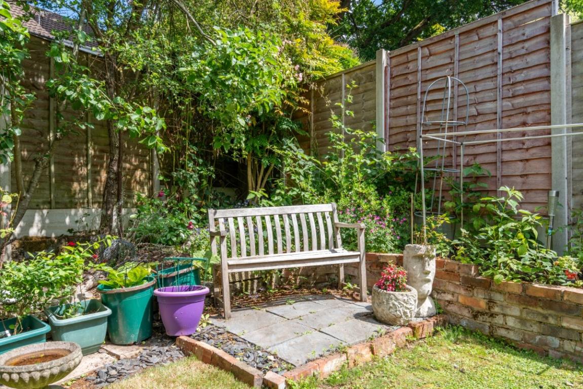 Image: 15 Bridle Way Wimborne Dorset Colehill