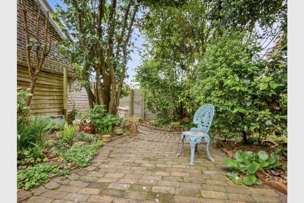 Image: 20 Cromwell Road Wimborne Dorset Wimborne