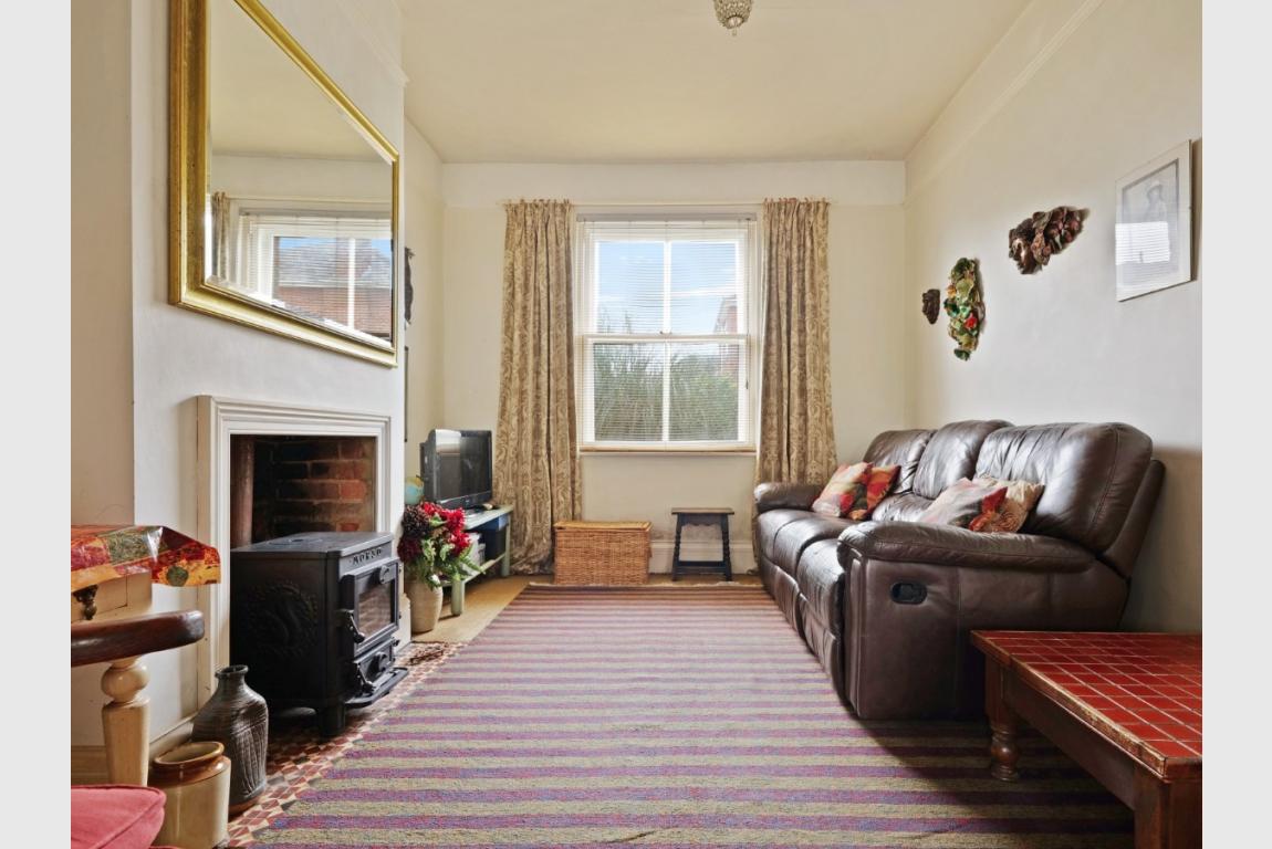 Image: 3 Cromwell Road Wimborne Dorset Wimborne