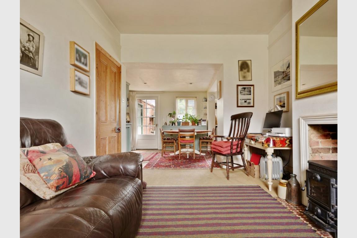 Image: 4 Cromwell Road Wimborne Dorset Wimborne