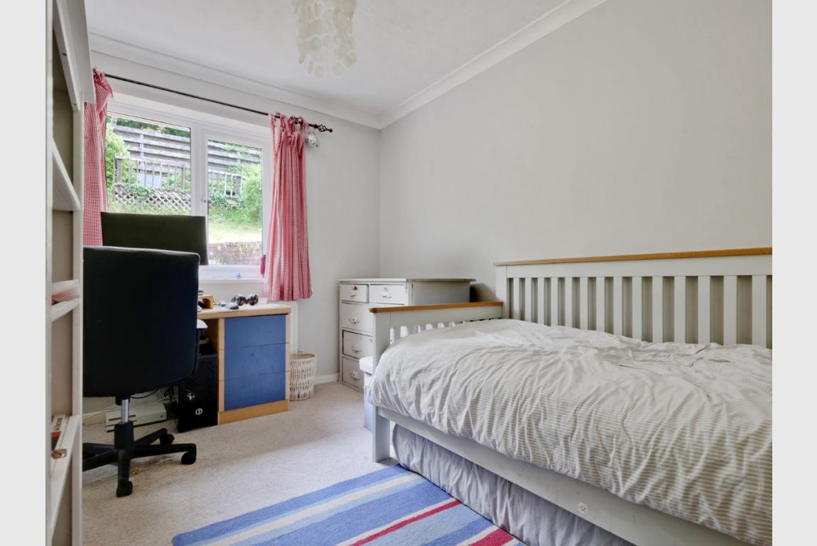 Image: 10 Brook Lane Wimborne Dorset Corfe Mullen