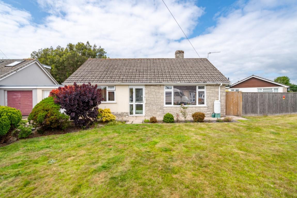 Image: 22 Hounds Way Wimborne Dorset Colehill