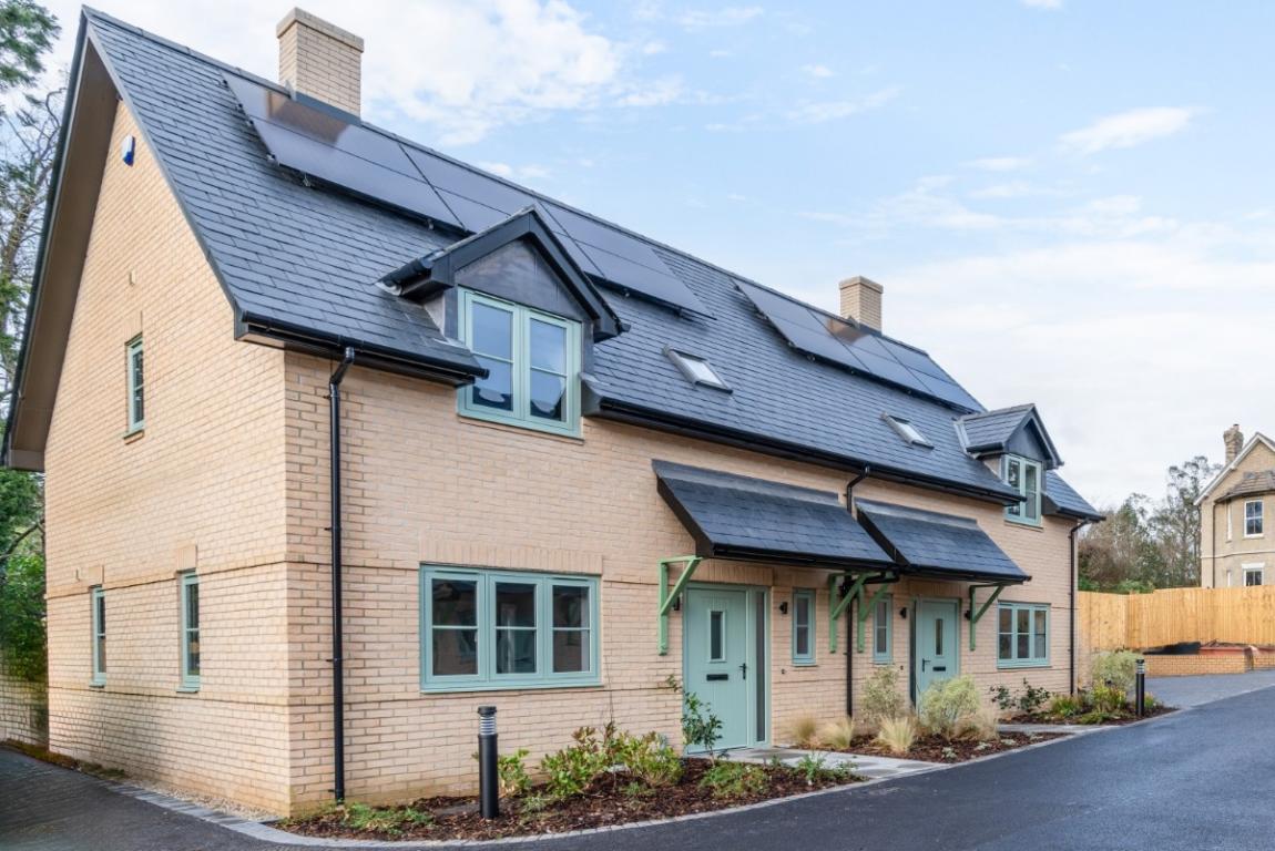 Image: 1 Moralee Close Wimborne Dorset Wimborne