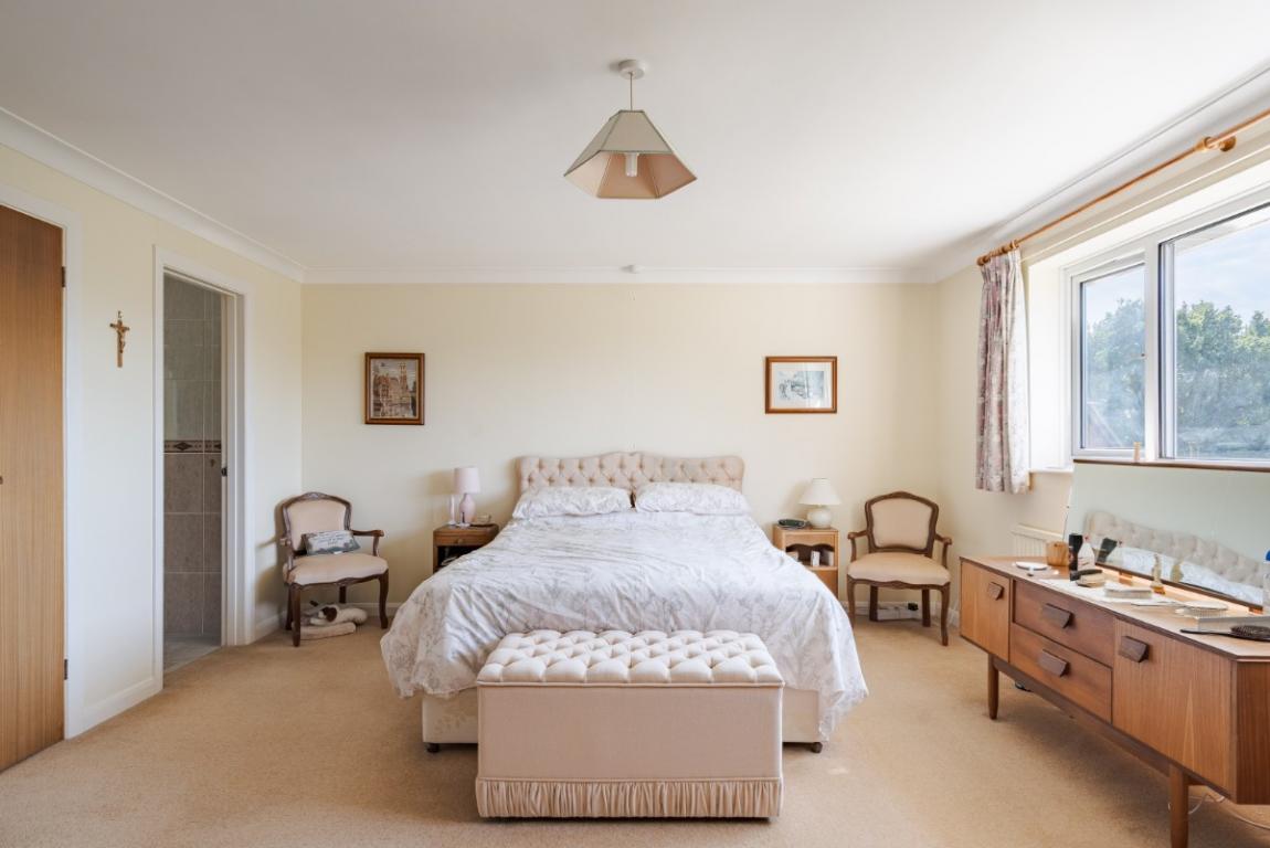 Image: 19 Furzehill Wimborne Dorset Furzehill