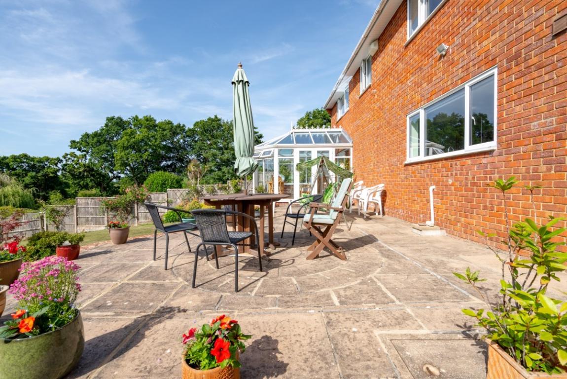 Image: 30 Furzehill Wimborne Dorset Furzehill