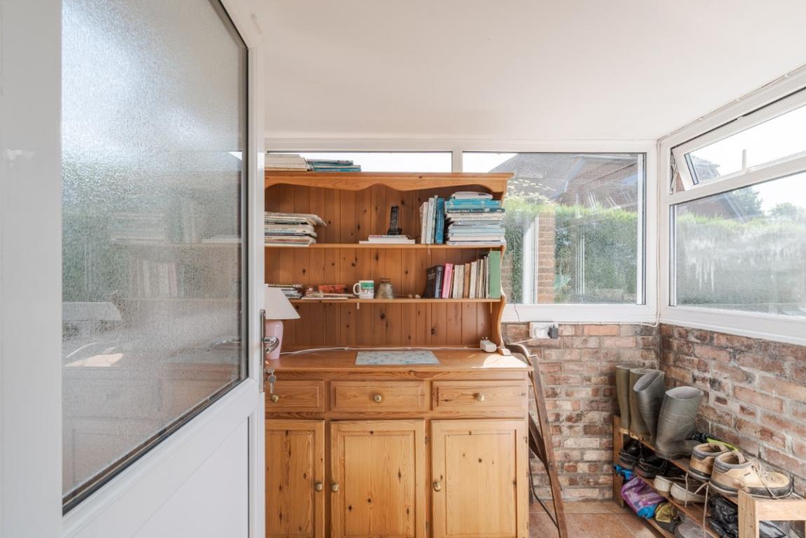 Image: 15 Furzehill Wimborne Dorset Furzehill