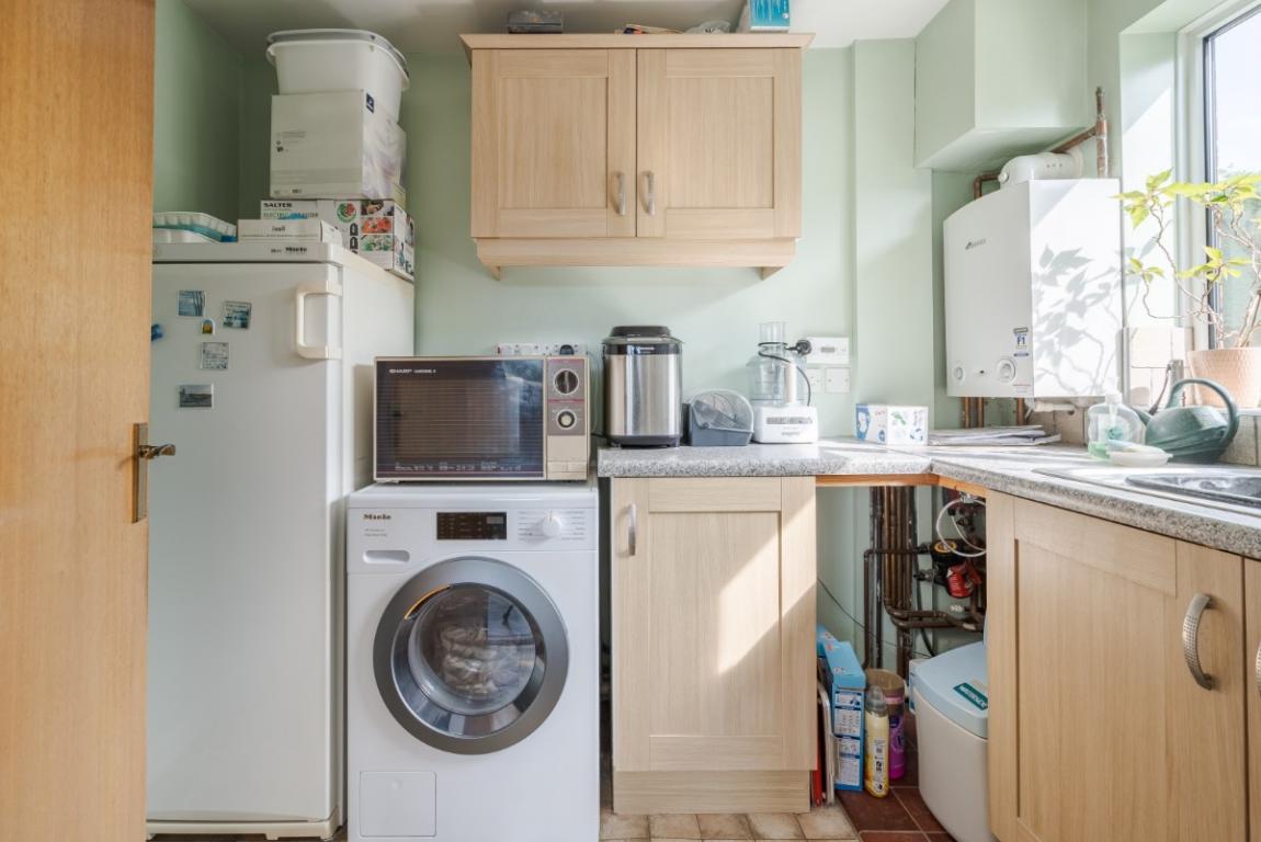 Image: 14 Furzehill Wimborne Dorset Furzehill