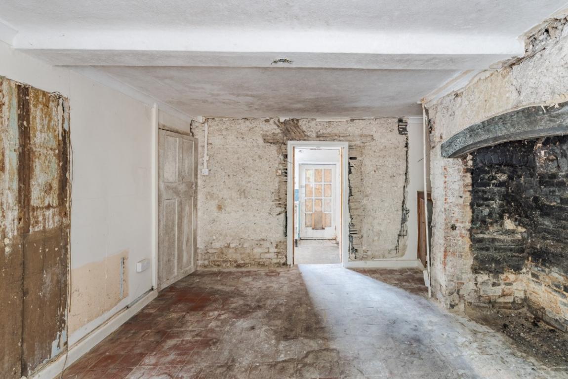 Image: 4 Castle Street Wimborne Dorset Cranborne