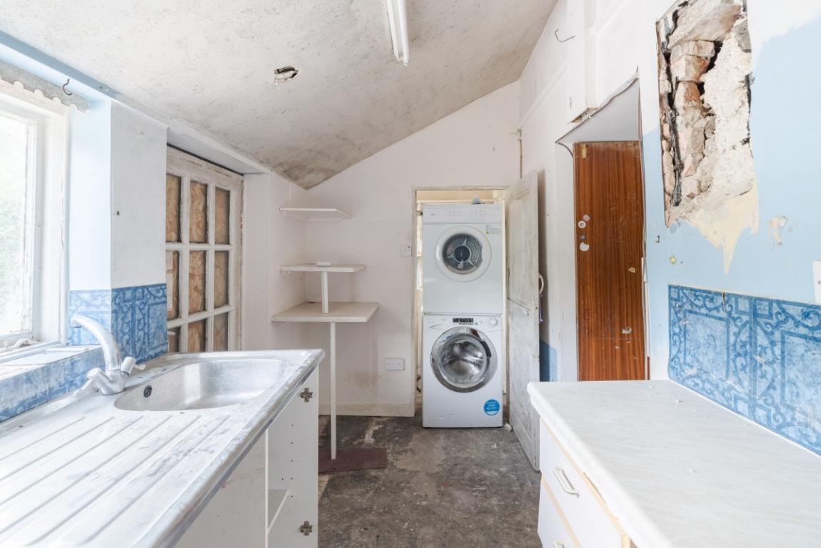 Image: 8 Castle Street Wimborne Dorset Cranborne