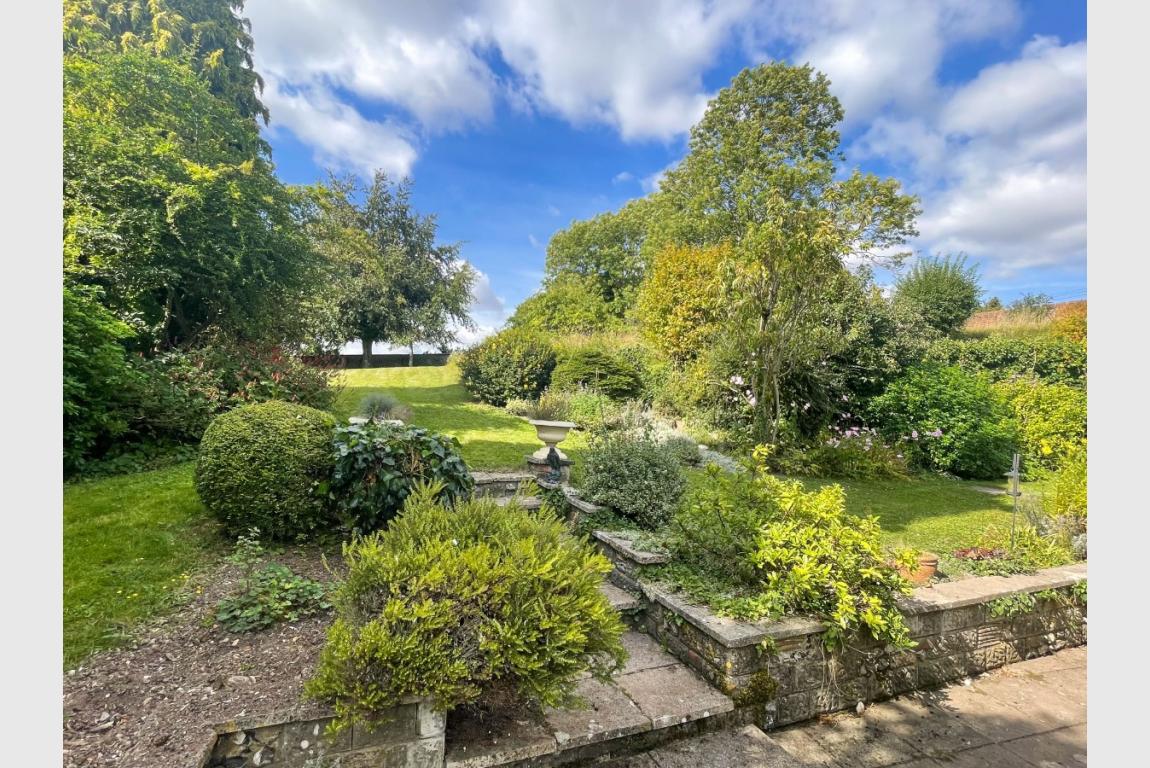 Image: 4 Harley Lane Wimborne Dorset Gussage All Saints