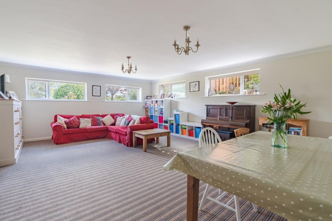 Image: 18 Manor Road Wimborne Dorset Gussage St Michael