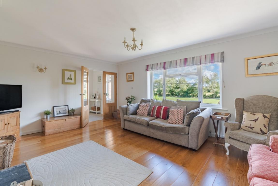 Image: 3 Manor Road Wimborne Dorset Gussage St Michael